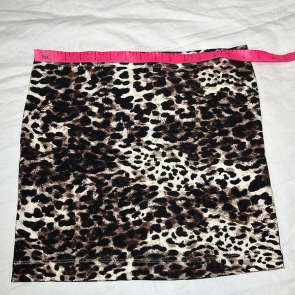 H&M Mini Skirt Leopard Print Size Small - Picture 5 of 7